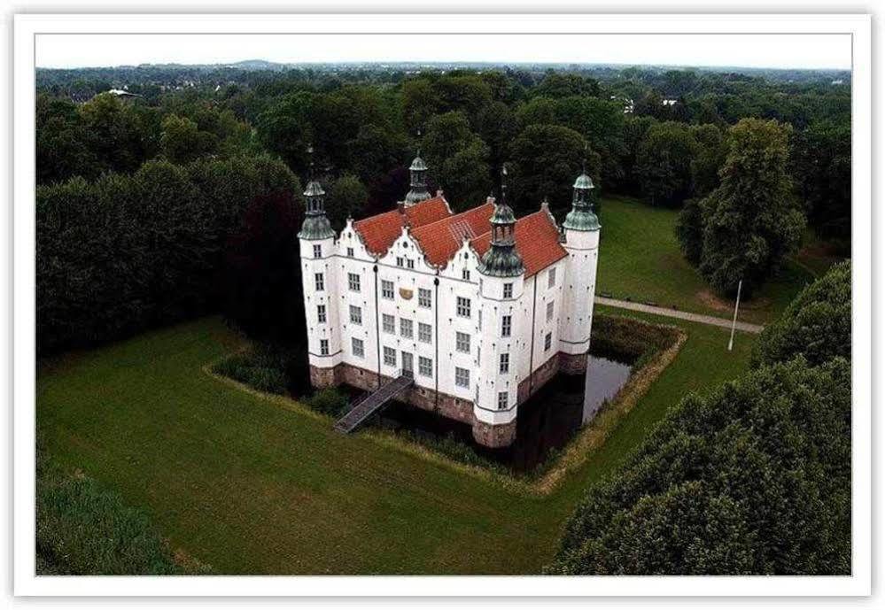 Hotel Am Schloss Ahrensburg Amenities foto